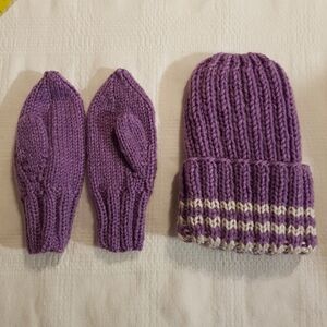 Girls hand knit mittens & hat set 2-4 years